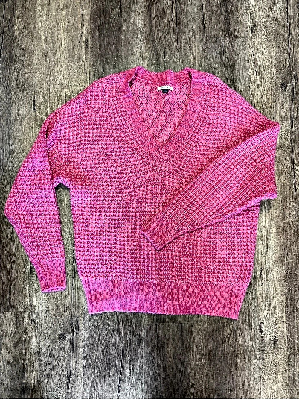 American Eagle AE Big Hug V-Neck Waffle Sweatshirt Pink